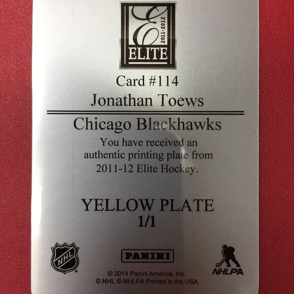 2011-12 Elite #114 Jonathan Toews Printing Plate Yellow #'d 1/1 - Picture 2 of 2